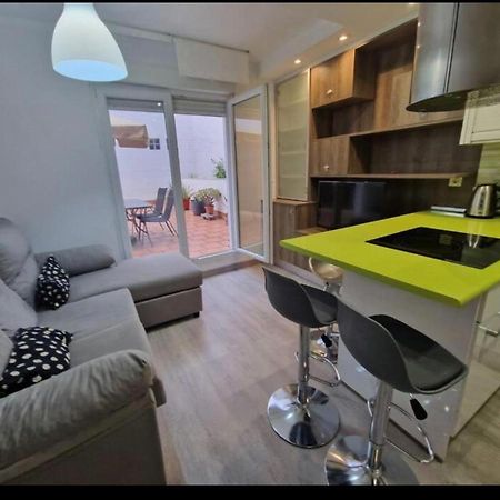 Apartamento Con Terraza Y Parking Gijón Rum bild
